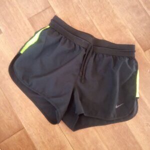 NIke DRI-FIT Athletic Shorts XS